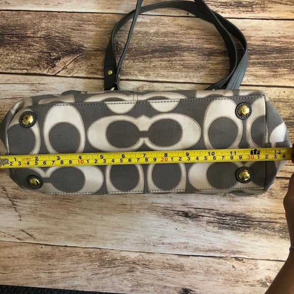 Authentic Coach shoulder bag - Picture 13 of 13